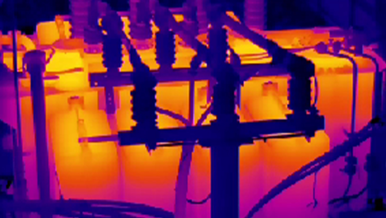 220kV Case Connector Inspection